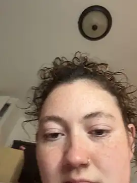 Curliegirlie's cam snapshot