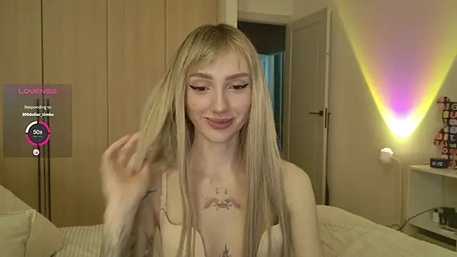 Lunainnk live sex cam