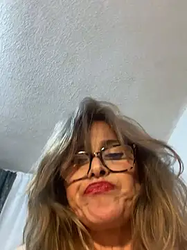 SahoryHorny live sex cam