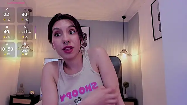 zoe-moreau's cam snapshot