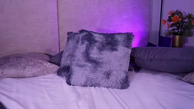 littlee_Sophi_'s cam snapshot