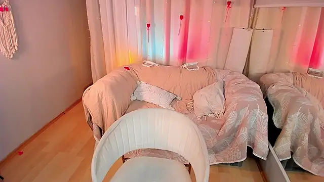 MilliMouse's cam snapshot