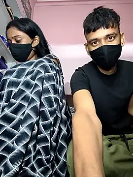 couplegk71 live sex cam