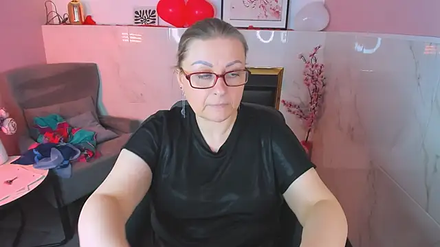 AlexandraKind live sex cam