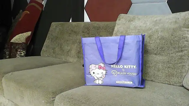 GabriellaManhaes's cam snapshot