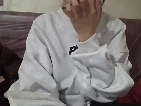 berry_alma06's cam snapshot