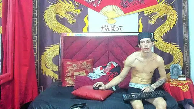 Pride_couple live sex cam