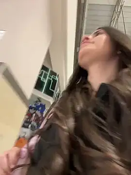 Isabella21_ live sex cam