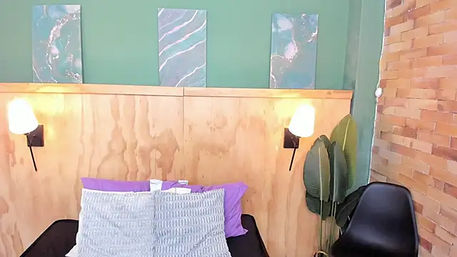 halleylorens's cam snapshot