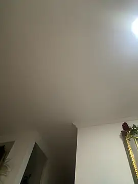 lanahot-77 live sex cam