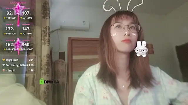 Lili_666's cam snapshot