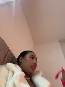 Lilithstormm live sex cam