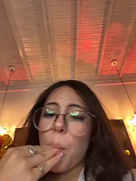 TeaseDollXXX live sex cam