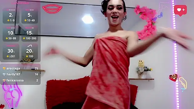 NathalialLooes live sex cam