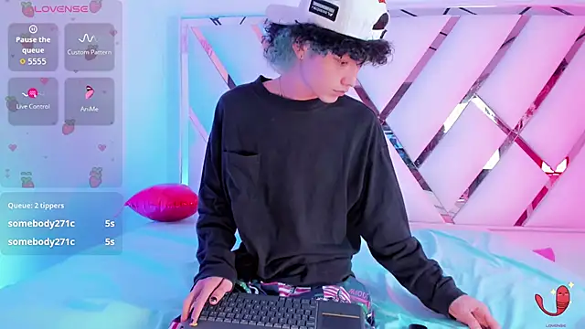 thanier_18 live sex cam