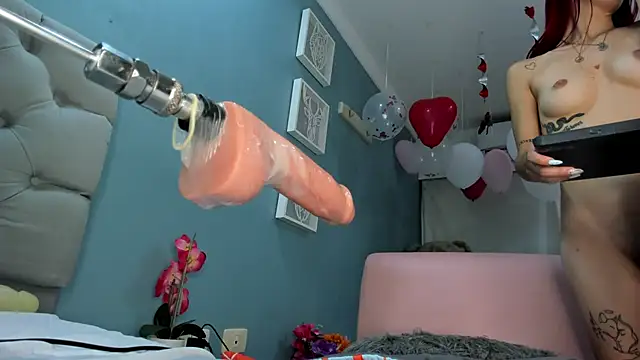 Luna_Raay live sex cam