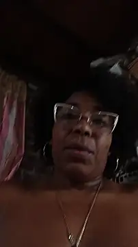 ChanneldelaCroix live sex cam