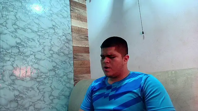 naomi_campbel_'s cam snapshot