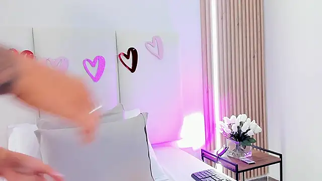 Emily_robertss live sex cam