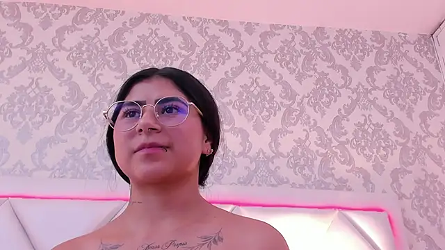 ScarletJons's cam snapshot