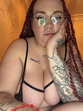 Diablita13's cam snapshot