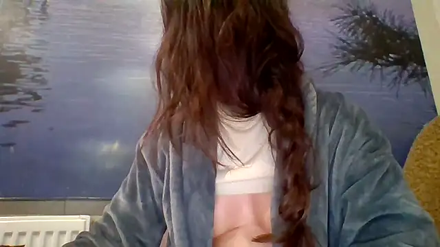 AliceTailor's cam snapshot