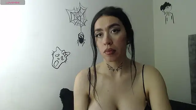 Julieta_De_Los_Angeles's cam snapshot