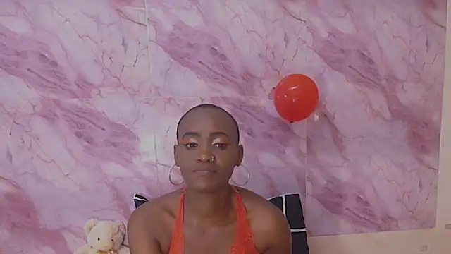 EbonyOlive69's cam snapshot