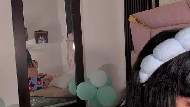 laurem-paulette's cam snapshot