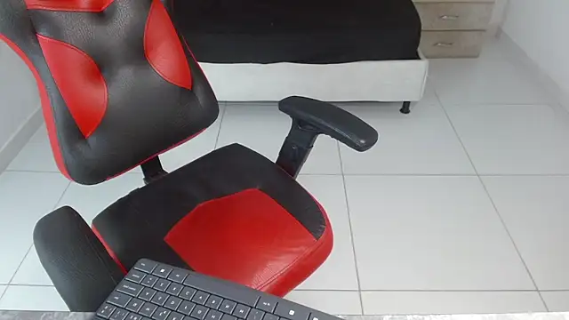 Axel_fox77's cam snapshot