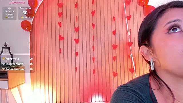 Karlagonzales_'s cam snapshot