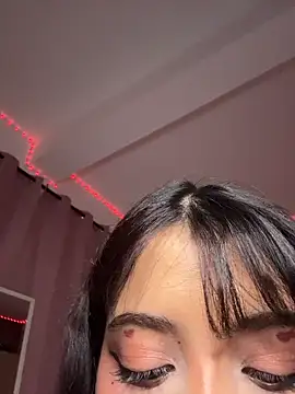 EmillieX's cam snapshot