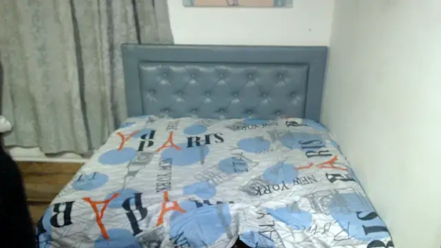 sarah_aguilar live sex cam