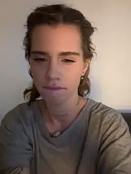 EmiliaCatalina live sex cam