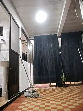 LaurenWelly_ live sex cam