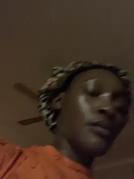 VeryGoodBadGirl1's cam snapshot