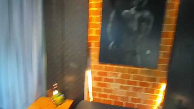 MarcoVitto live sex cam