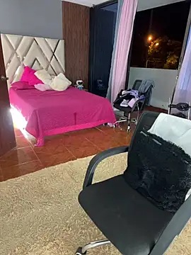 lana_rousse01's cam snapshot