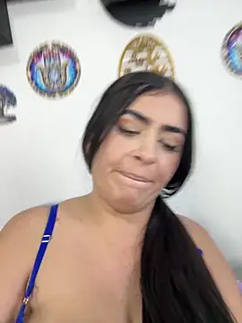 jamilaross live sex cam