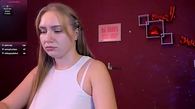 naya_dream's cam snapshot