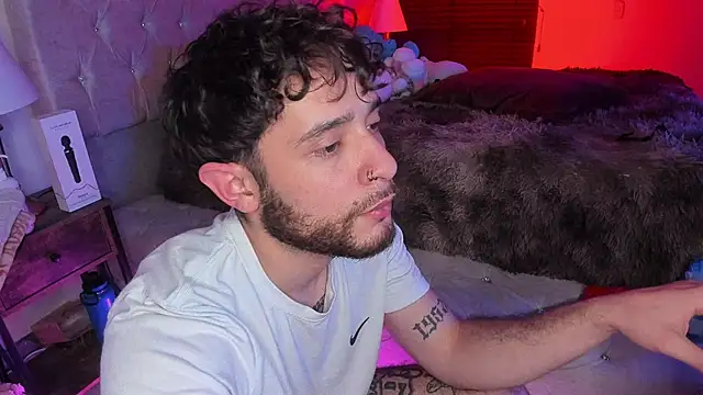 AbbyAndChris2 live sex cam