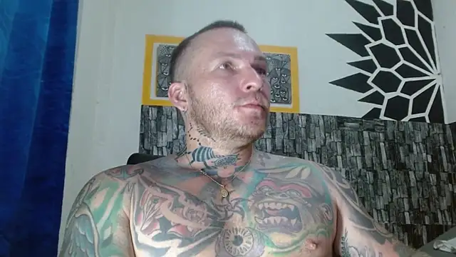 stripnolimits live sex cam