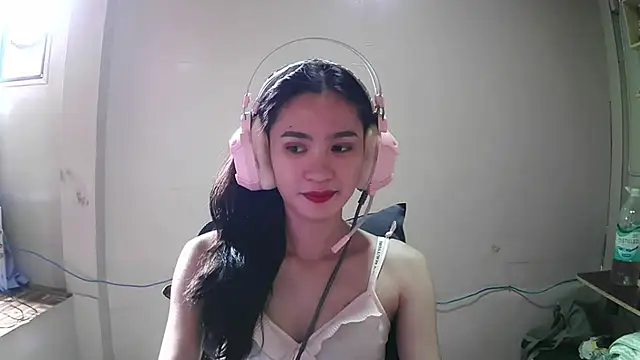 GenevaNicarry's cam snapshot