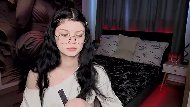 MileyRood live sex cam