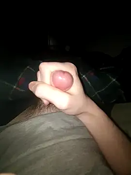 SoloExploder101 live sex cam