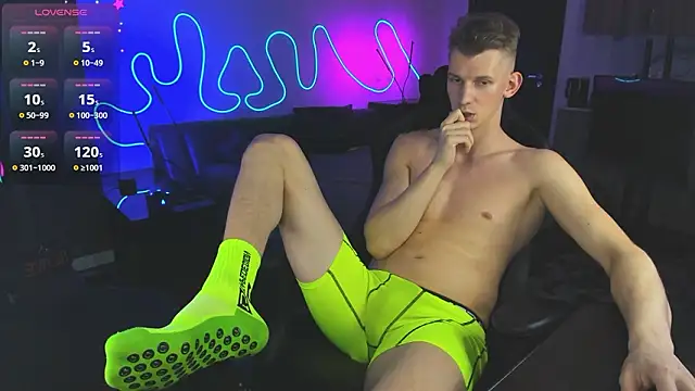 Brad_Maloney live sex cam