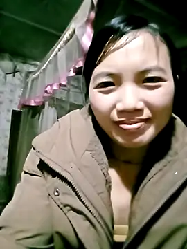 ngan-cute live sex cam