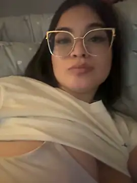 CamilaSofiia live sex cam