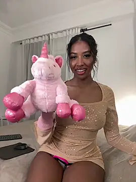 IamCrystal2 live sex cam