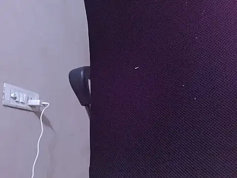 atisa_'s cam snapshot